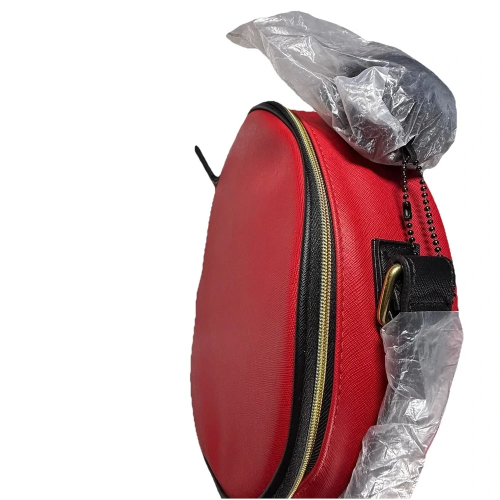 Elizabeth Arden Red Round Makeup Case World Color Faux Leather Pom Pom Bag
